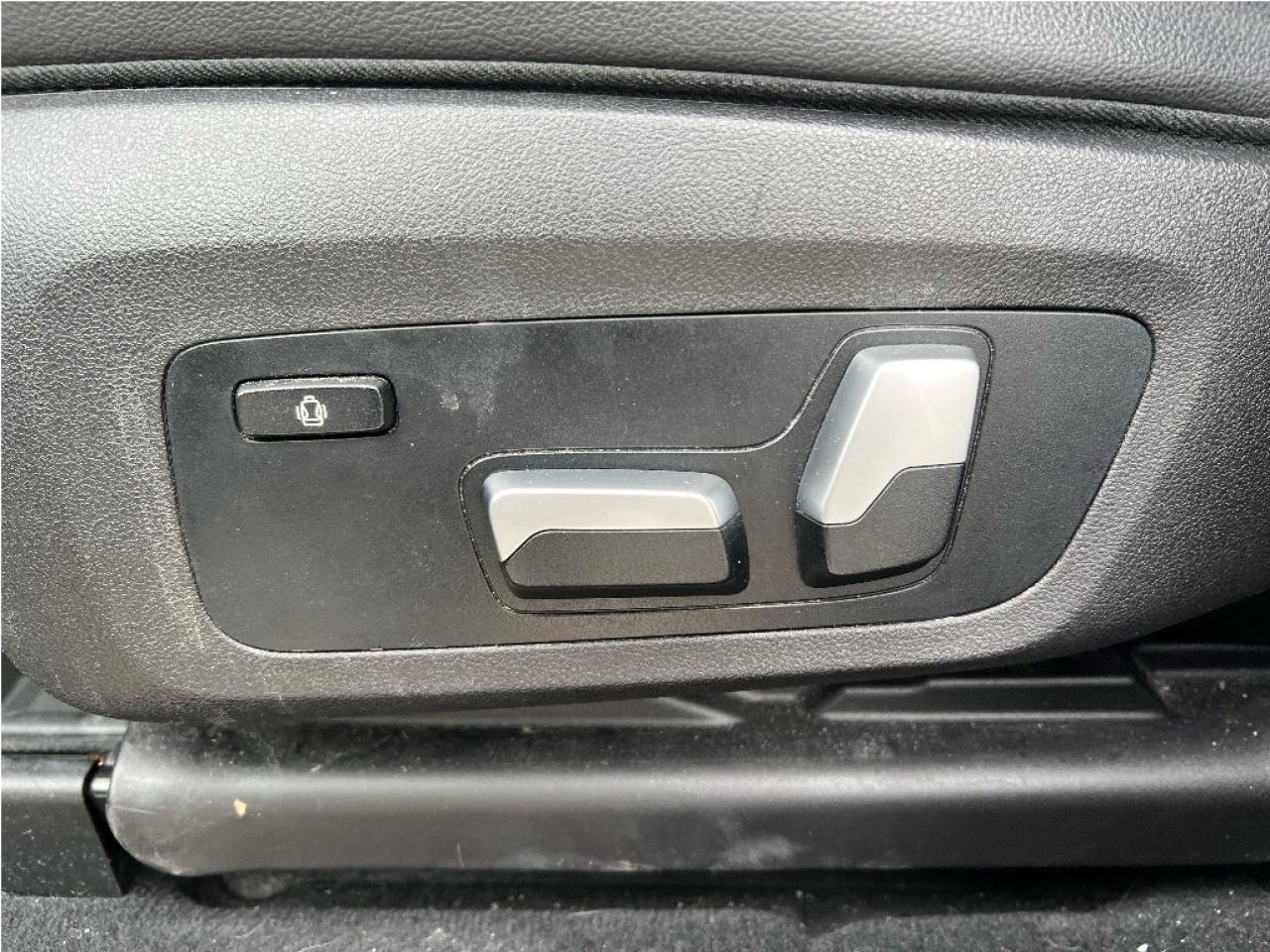 2021 BMW X3 xDrive30i Nav B.Cam Sunroof AWD Driver Assist Pack Photo