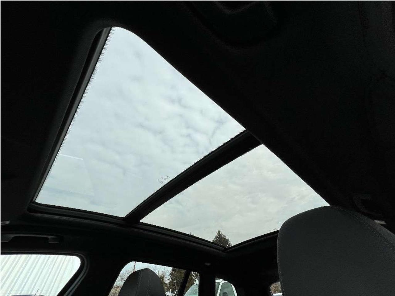 2021 BMW X3 xDrive30i Nav BCam Sunroof AWD Driver Assist Pack Photo