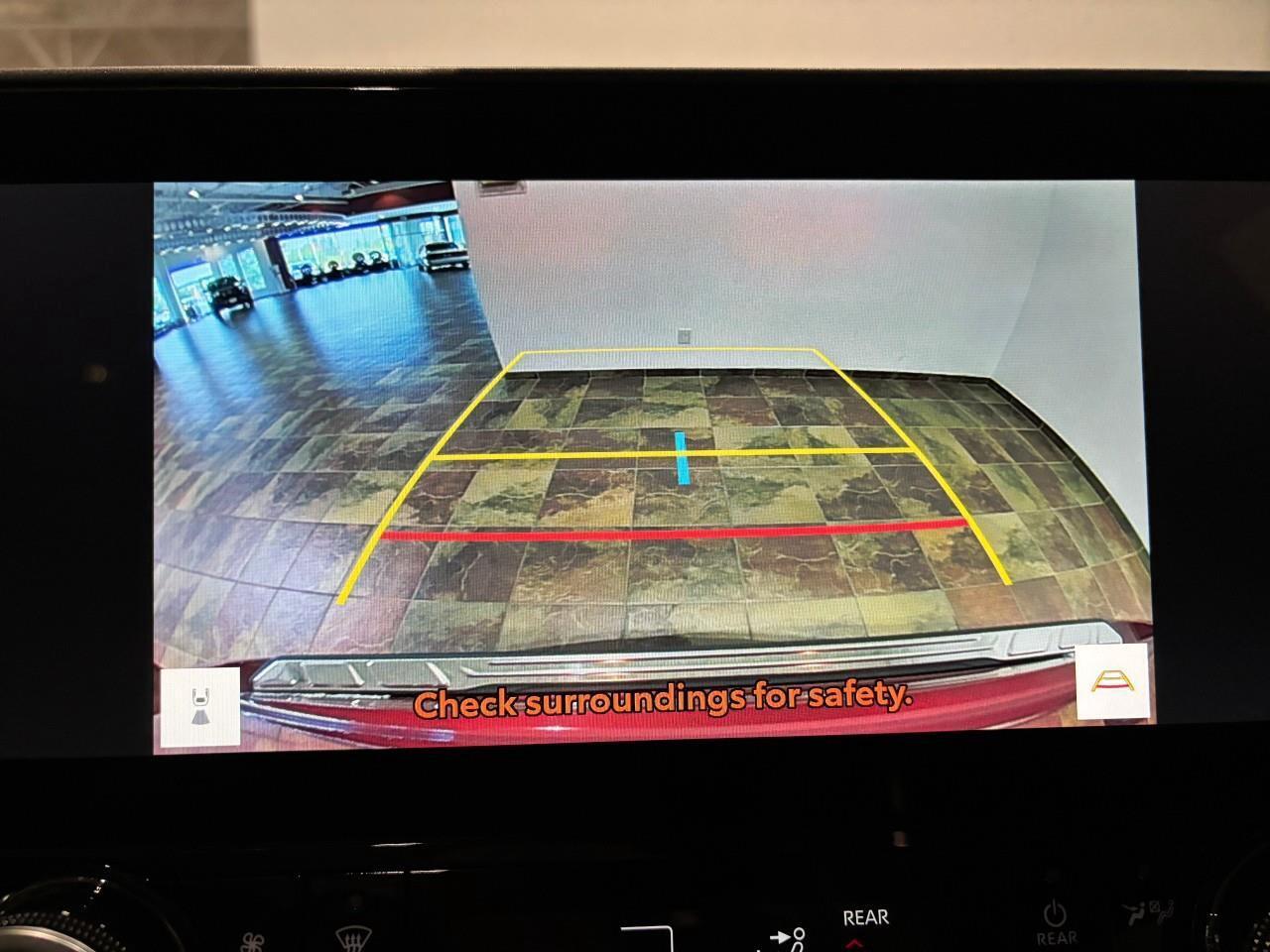 2024 Toyota Highlander LIMITED  Photo