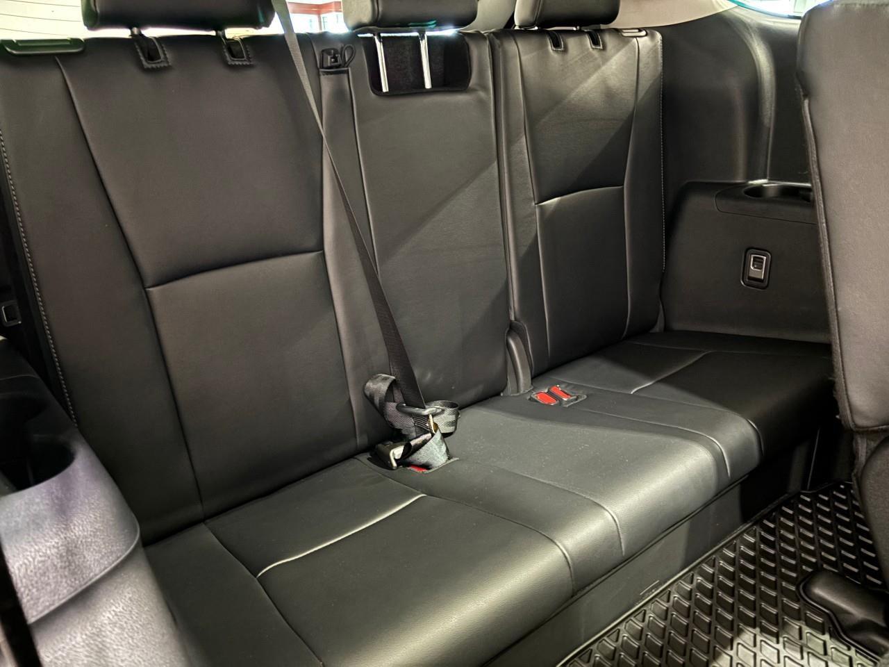 2024 Toyota Highlander LIMITED  Photo