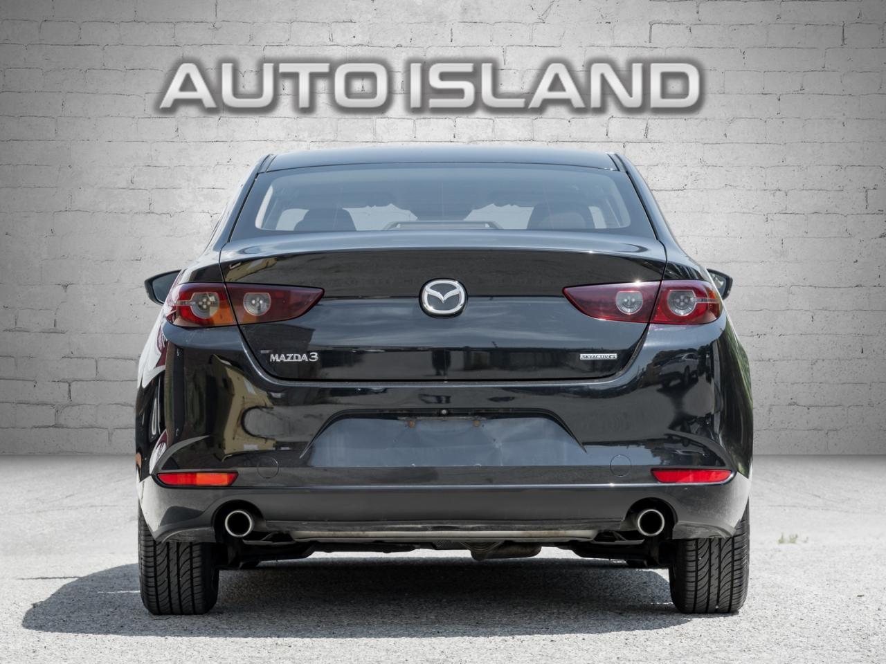 2020 Mazda MAZDA3 One Owner-Dealer Serviced-Heated Seats-Carplay Photo