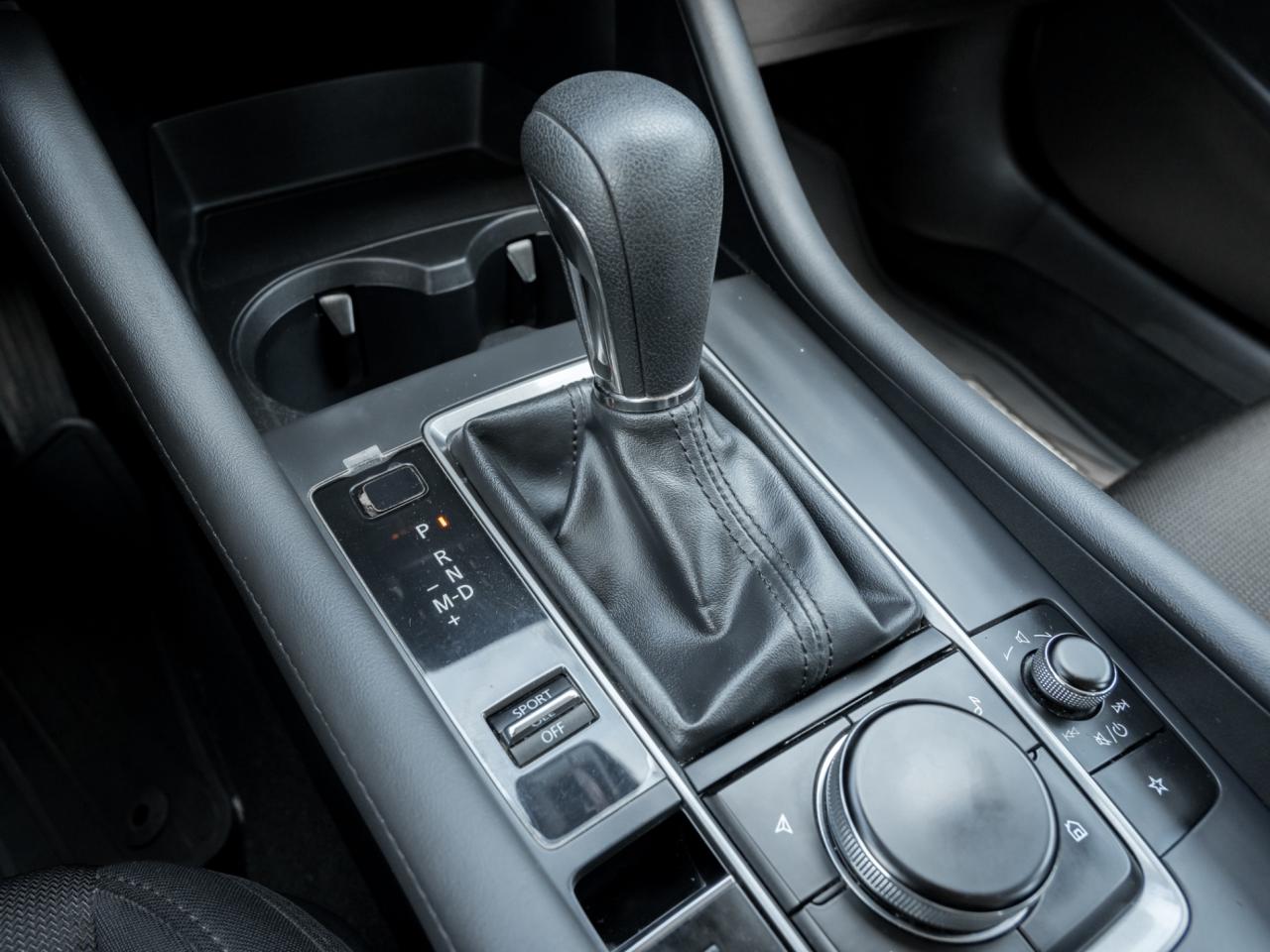 2020 Mazda MAZDA3 One Owner-Dealer Serviced-Heated Seats-Carplay Photo