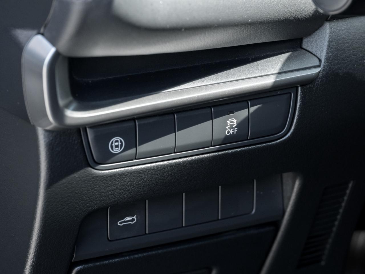 2020 Mazda MAZDA3 One Owner-Dealer Serviced-Heated Seats-Carplay Photo