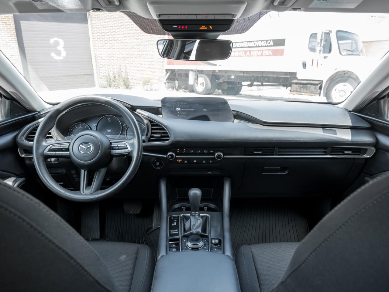 2020 Mazda MAZDA3 One Owner-Dealer Serviced-Heated Seats-Carplay Photo