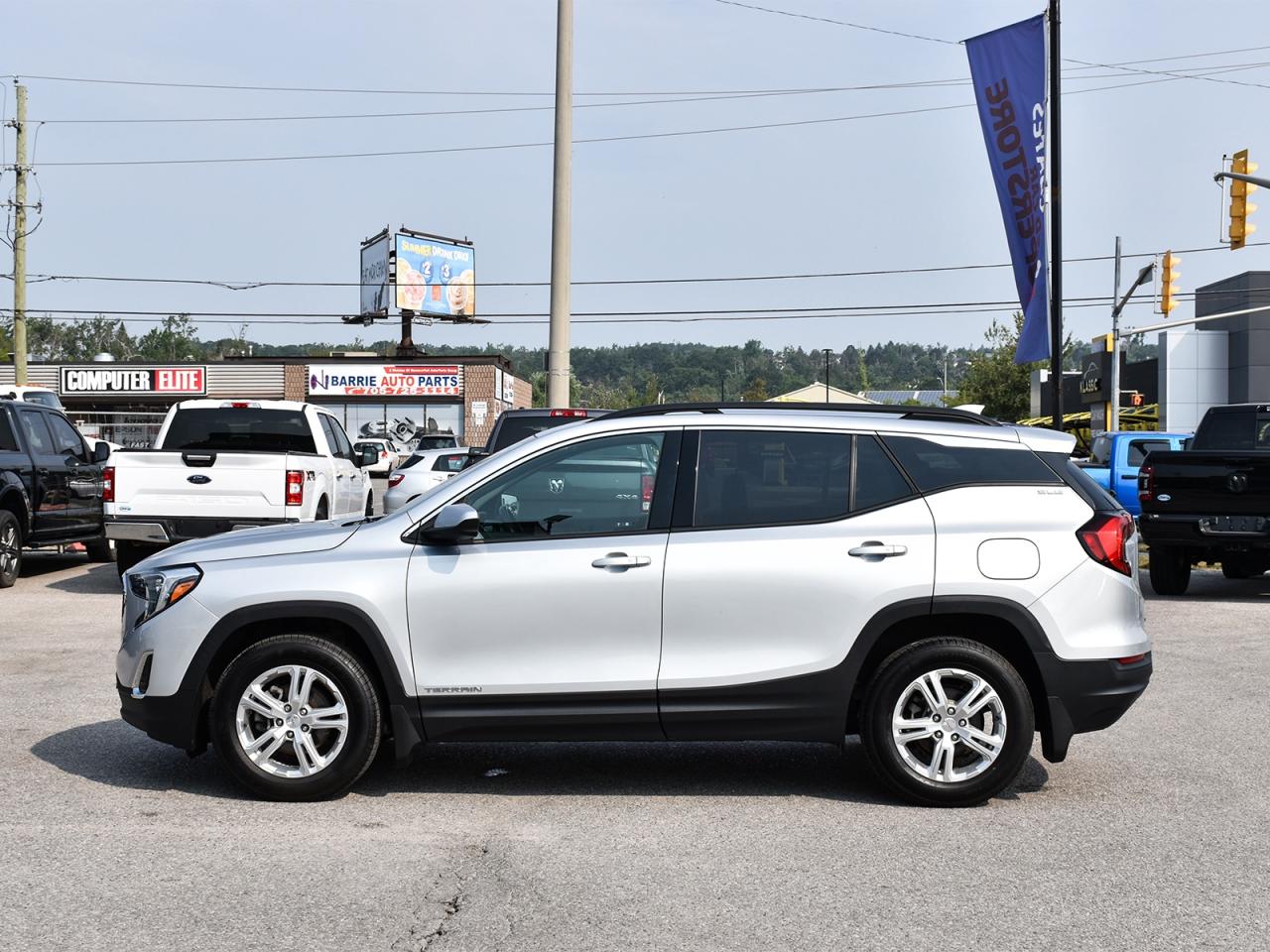 2019 GMC Terrain SLE AWD ~Heated Seats ~Bluetooth ~Camera ~Alloys Photo3