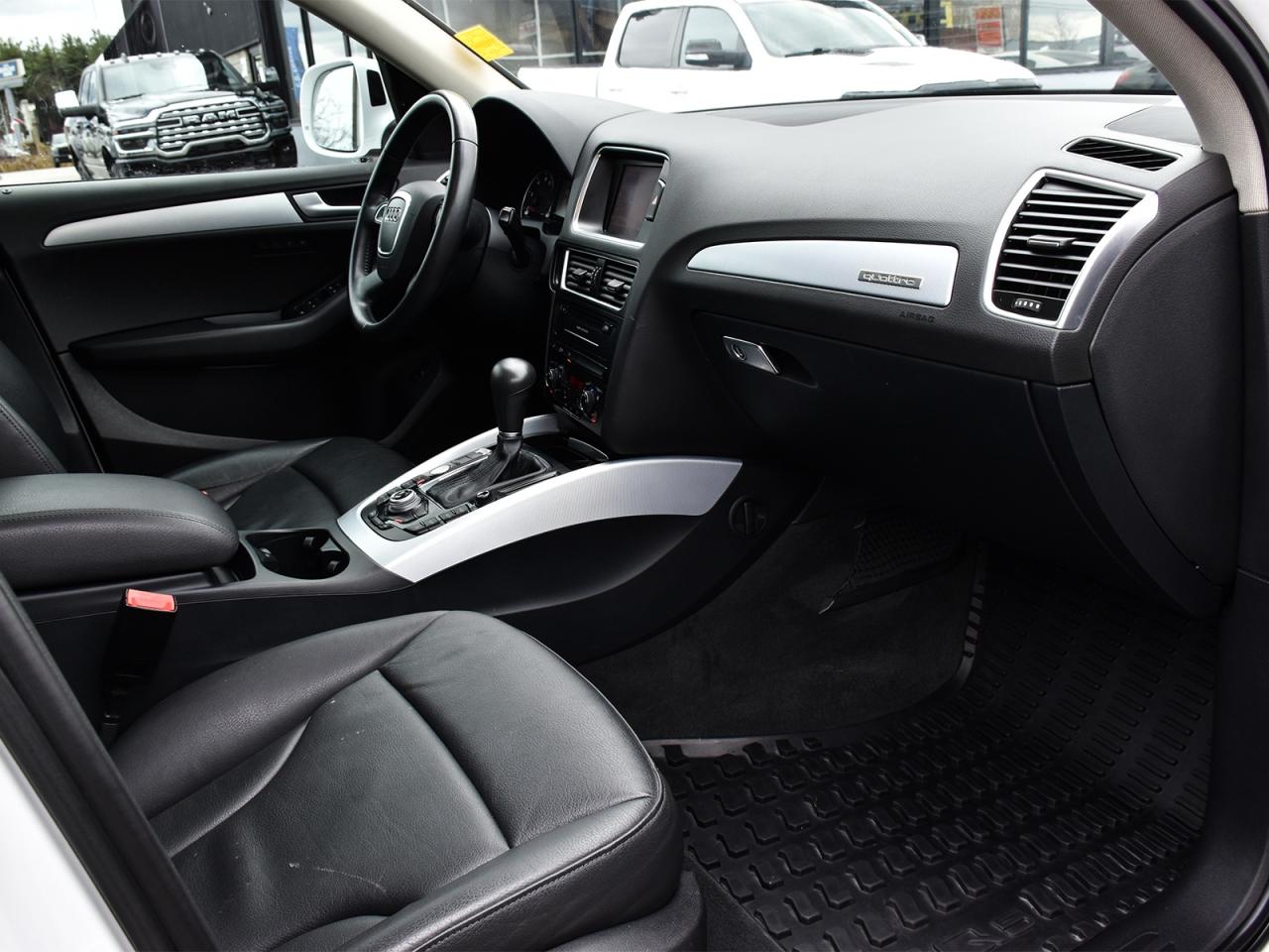 2012 Audi Q5 Quattro Premium Plus ~Nav ~Leather ~Moonroof ~Cam Photo