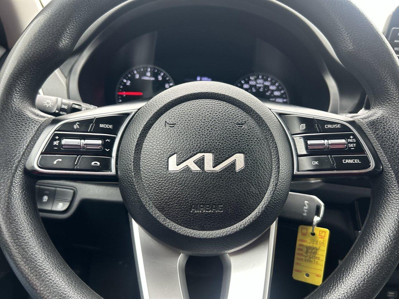 2023 Kia Seltos LX AWD 1-Owner Clean CarFax CarPlay Heated Seats Photo