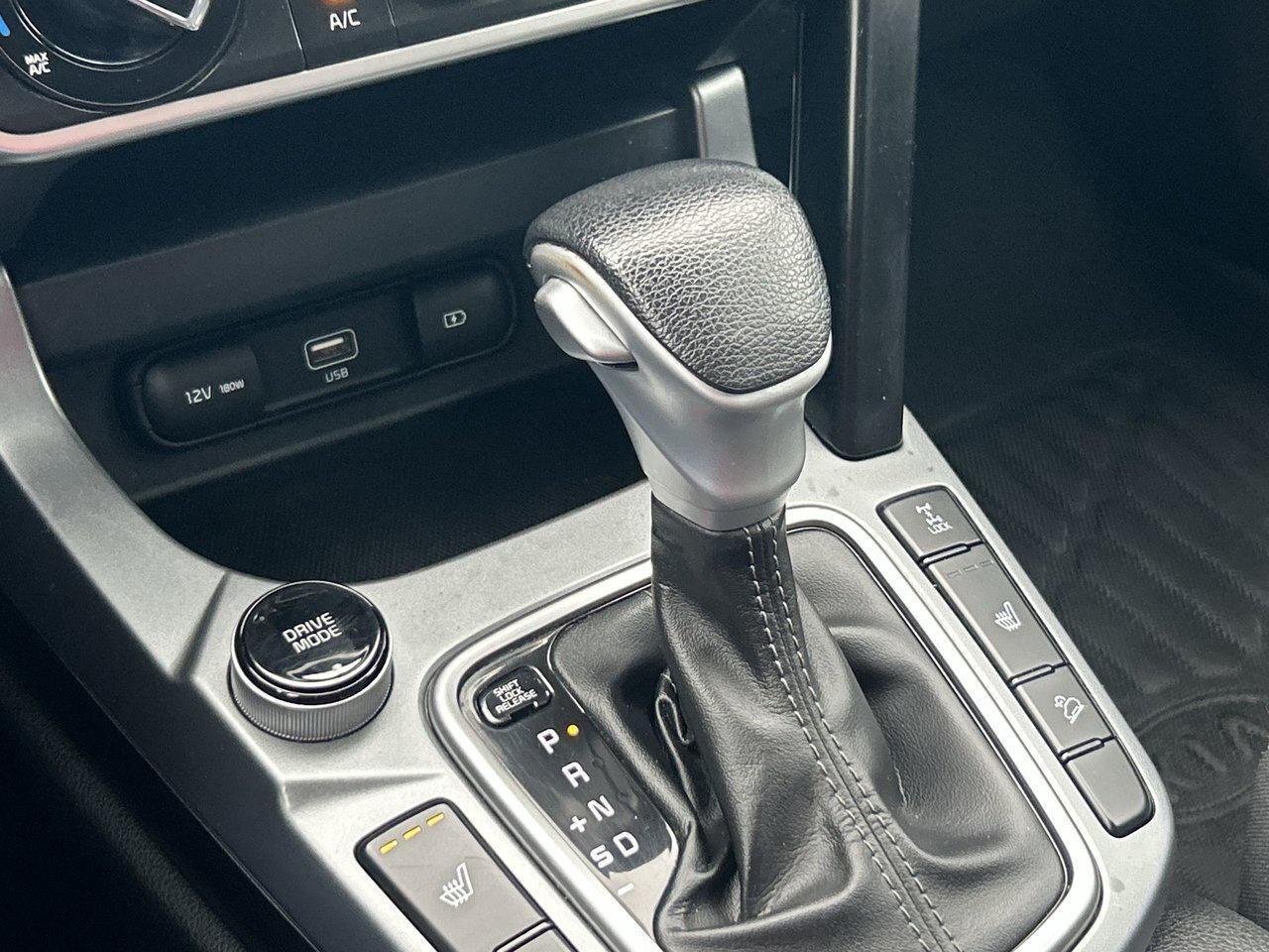 2023 Kia Seltos LX AWD 1-Owner Clean CarFax CarPlay Heated Seats Photo