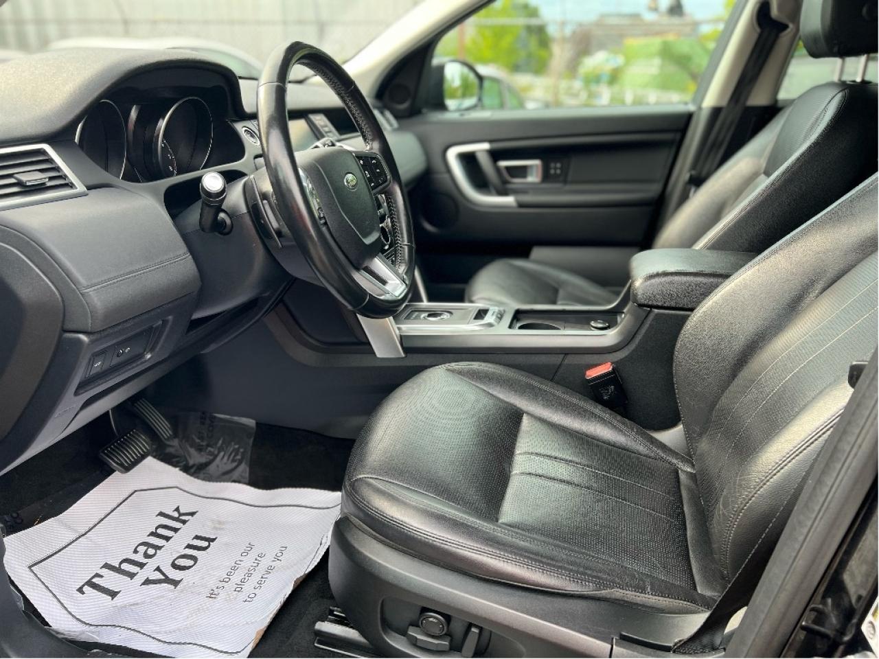 2018 Land Rover Discovery Sport HSE AWD Loaded Panoramic Sunroof New Brakes Photo4