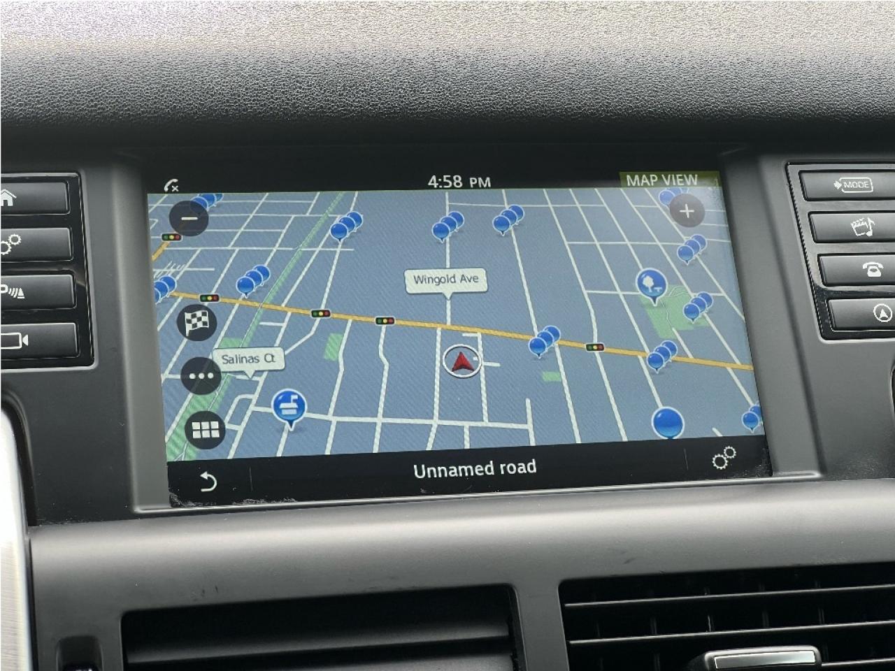 2018 Land Rover Discovery Sport HSE AWD Loaded Panoramic Sunroof New Brakes Photo