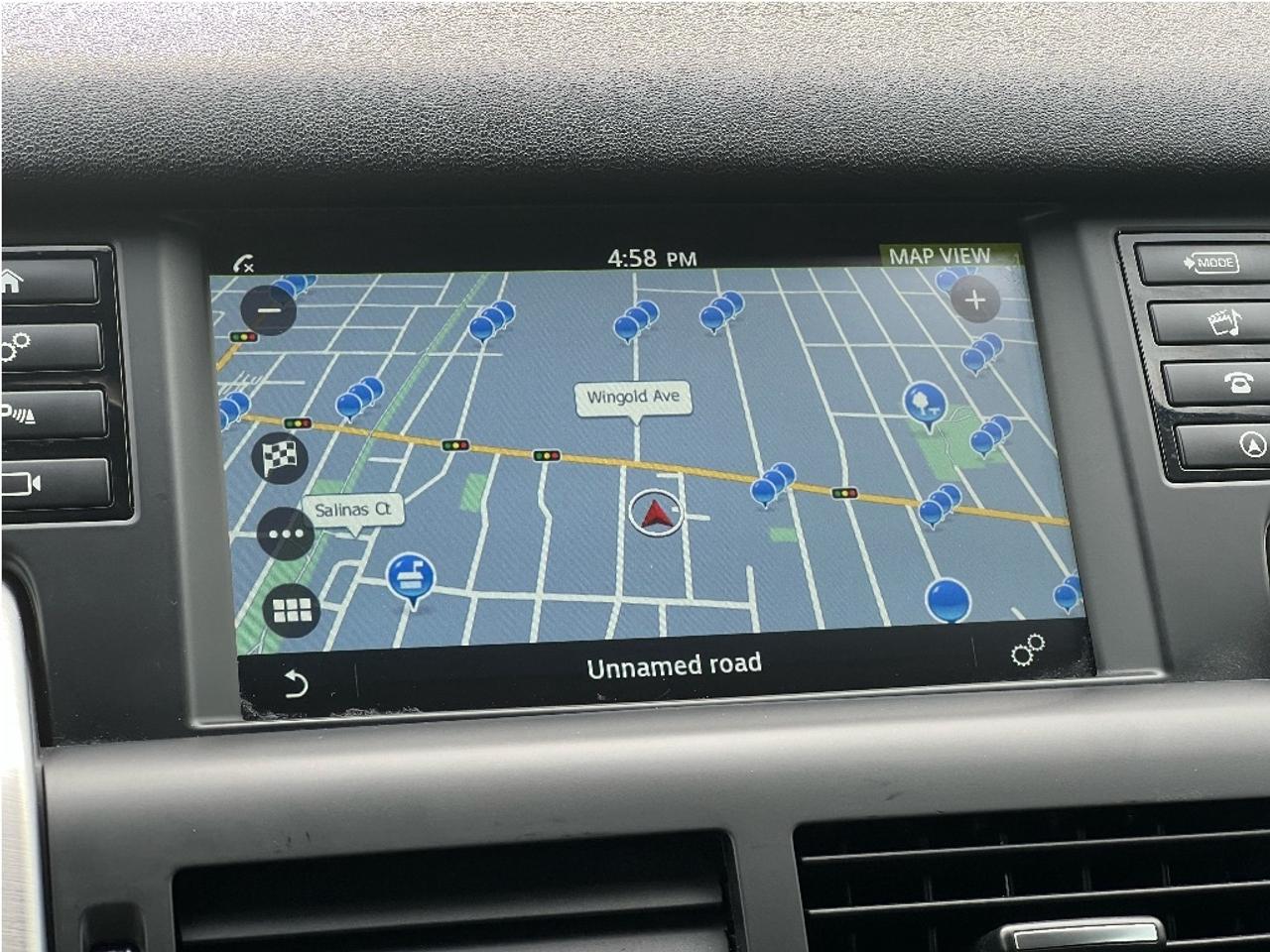 2018 Land Rover Discovery Sport HSE AWD Loaded Panoramic Sunroof New Brakes Photo