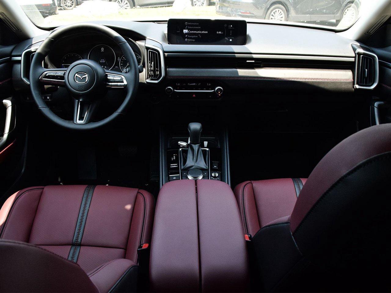 2025 Mazda CX-50 Hybrid Kuro 6.99 OAC. 96M  BRAND NEW  Hybrid  Pano Roof Photo