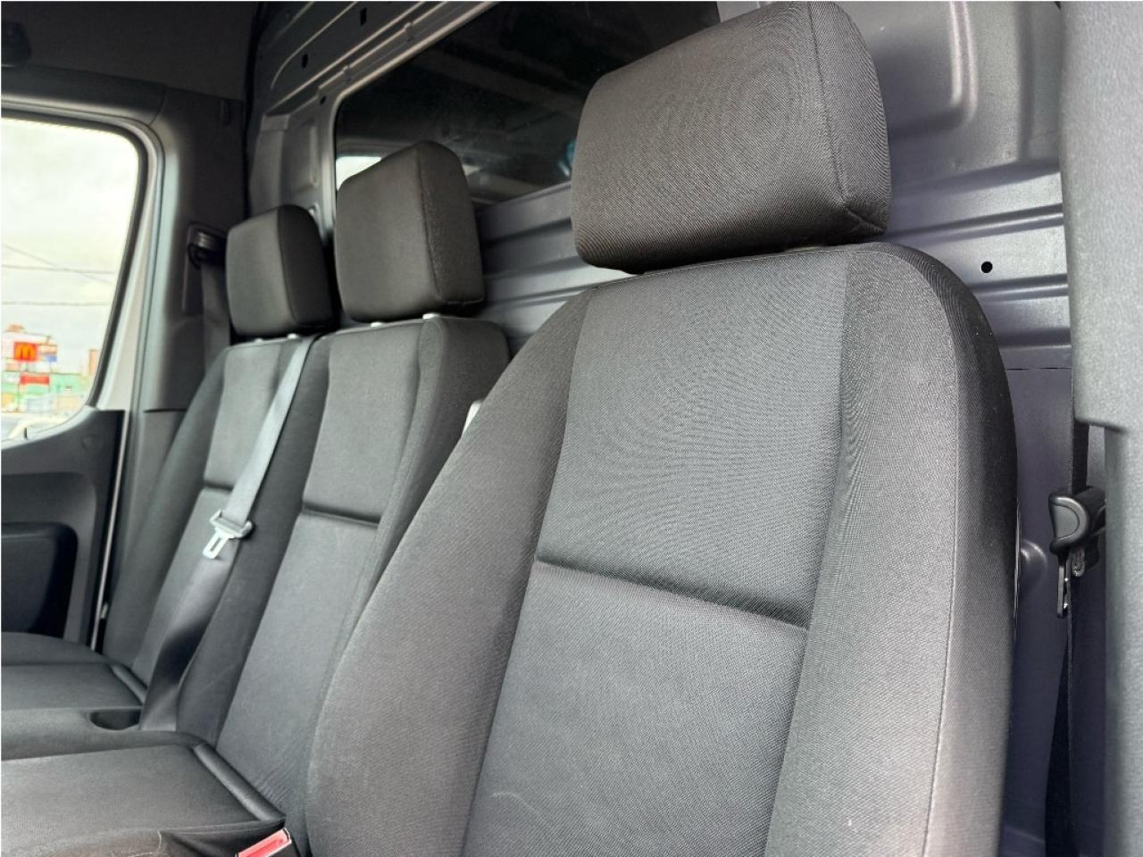 2022 Mercedes-Benz Sprinter Cargo Van 3500 High Roof V6 170 CleanCarFax Certified 3Seats Photo