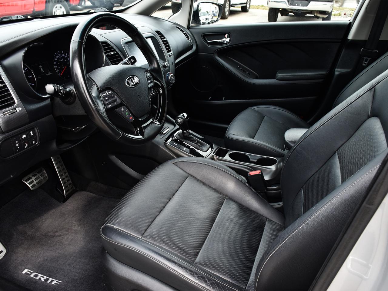 2018 Kia Forte EX ~Nav ~Camera ~Heated Leather ~Panoramic Roof Photo