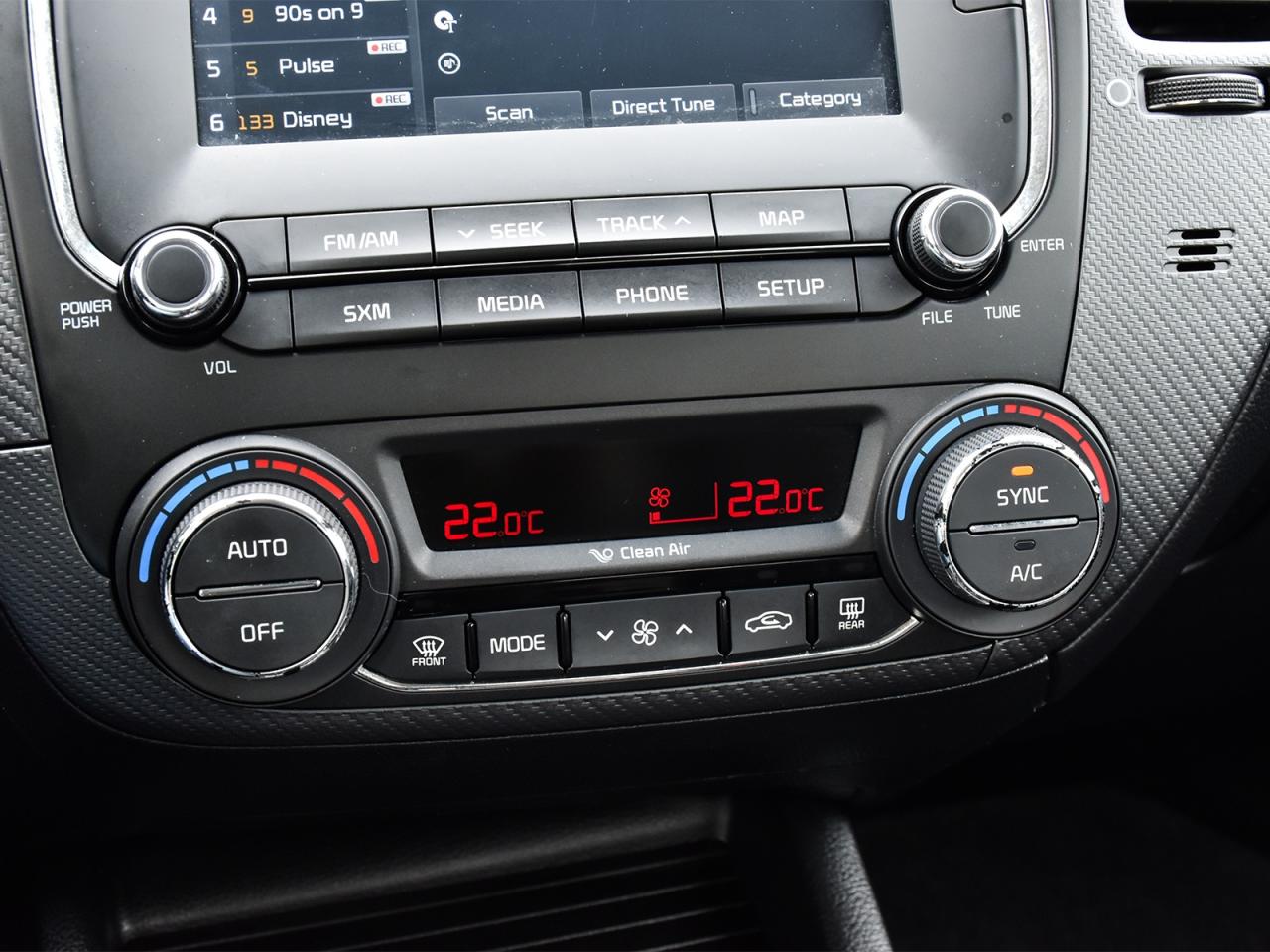 2018 Kia Forte EX ~Nav ~Camera ~Heated Leather ~Panoramic Roof Photo