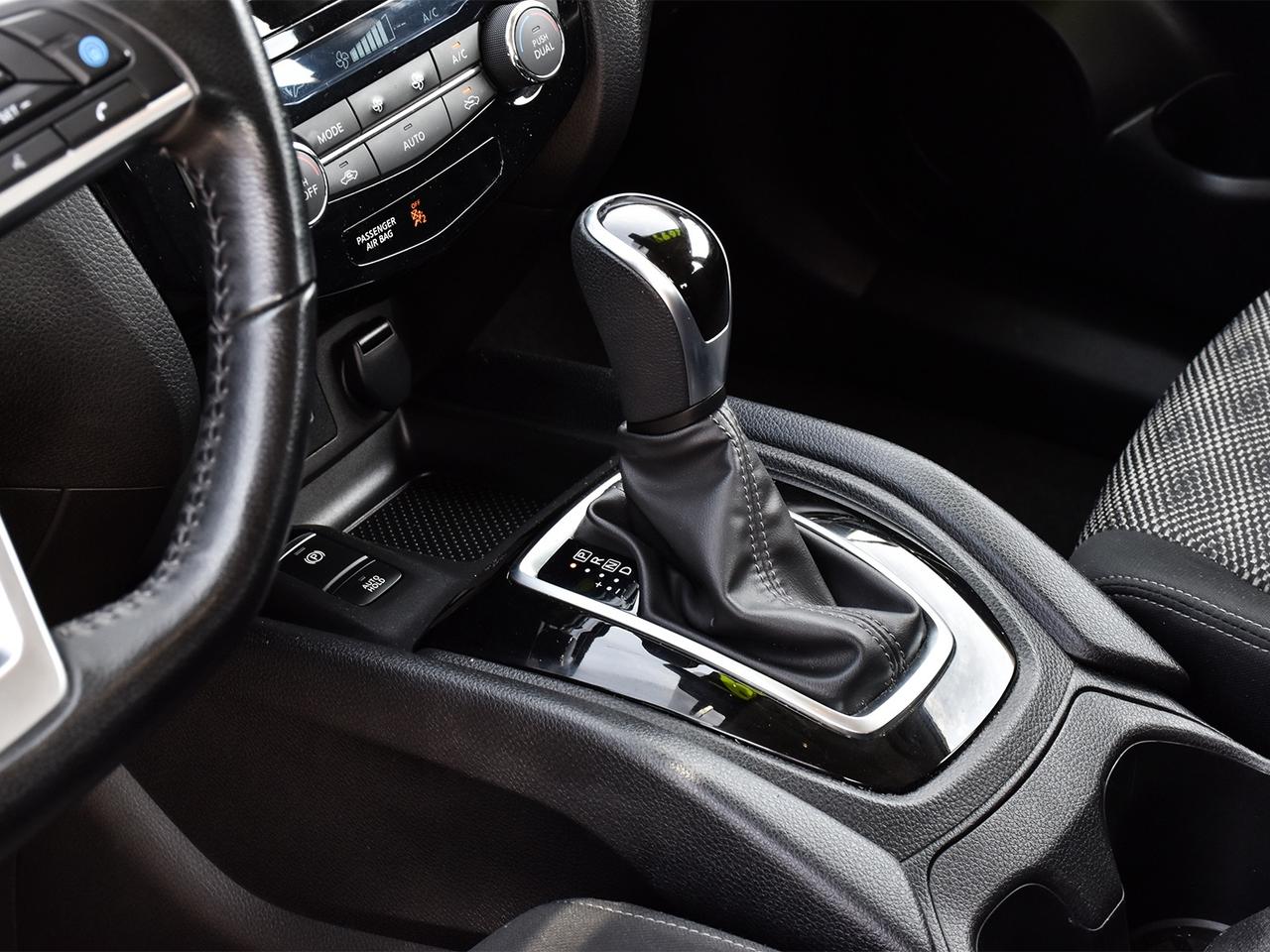 2023 Nissan Qashqai SV AWD ~Heated Seats ~Sunroof ~Alloy Wheels ~Cam Photo