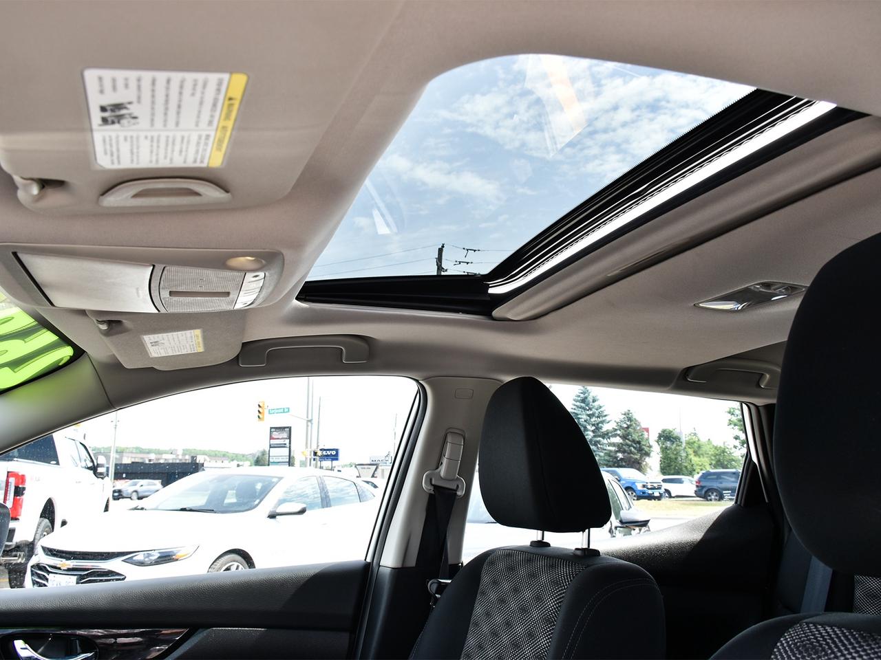 2023 Nissan Qashqai SV AWD ~Heated Seats ~Sunroof ~Alloy Wheels ~Cam Photo