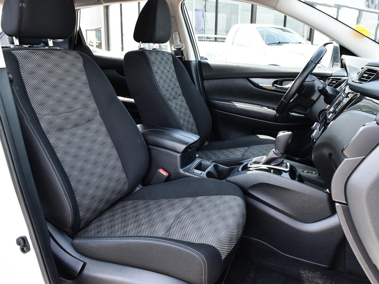 2023 Nissan Qashqai SV AWD ~Heated Seats ~Sunroof ~Alloy Wheels ~Cam Photo