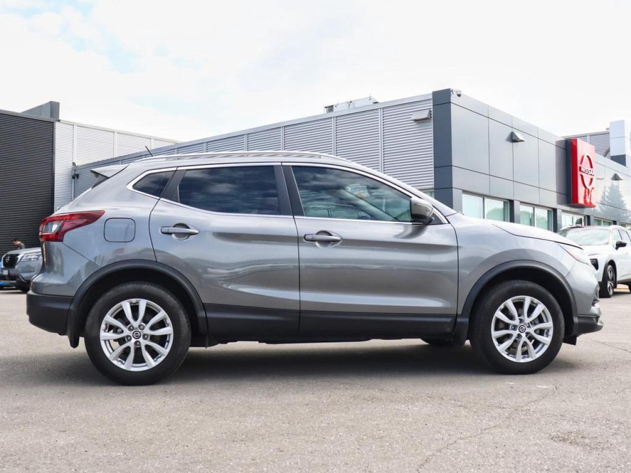 2022 Nissan Qashqai SV AWD  PREMIUM LEATHER! SUNROOF! Photo2