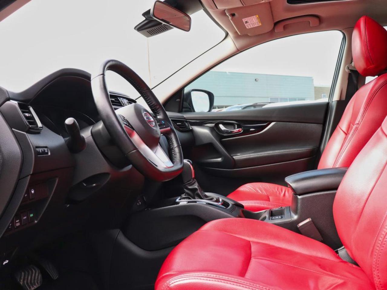 2022 Nissan Qashqai SV AWD  PREMIUM LEATHER! SUNROOF! Photo