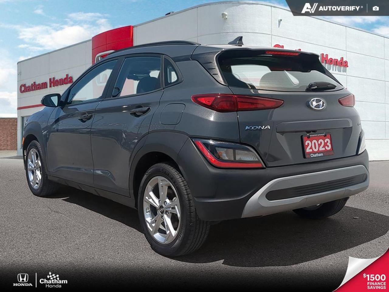 2023 Hyundai KONA Preferred Package.  No Accidents - In Excellent co Photo3
