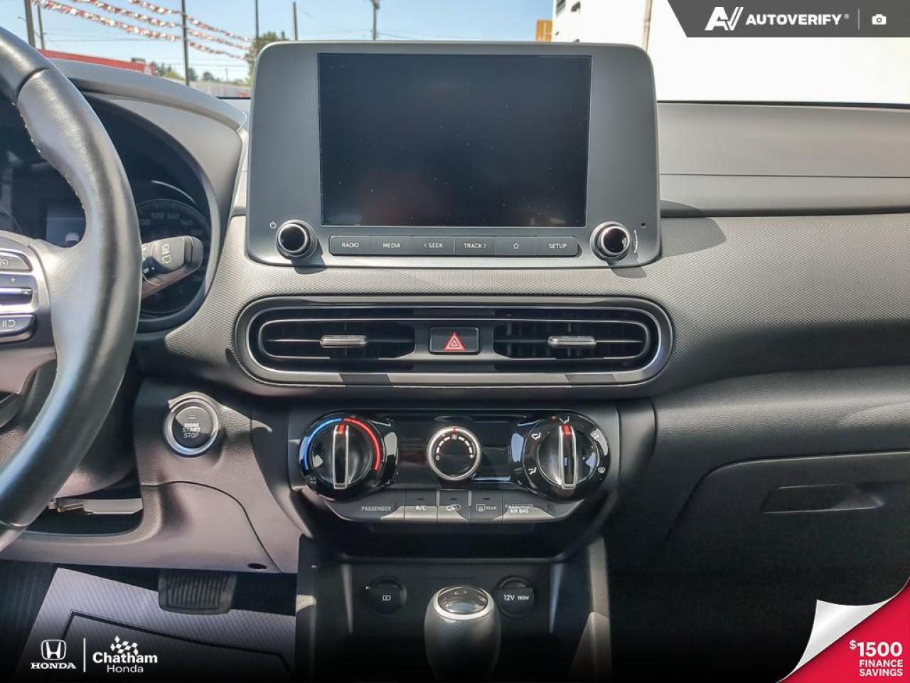 2023 Hyundai KONA Preferred Package.  No Accidents - In Excellent co Photo