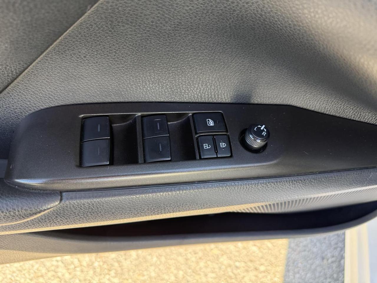 2024 Toyota Camry SE Auto AWD Photo