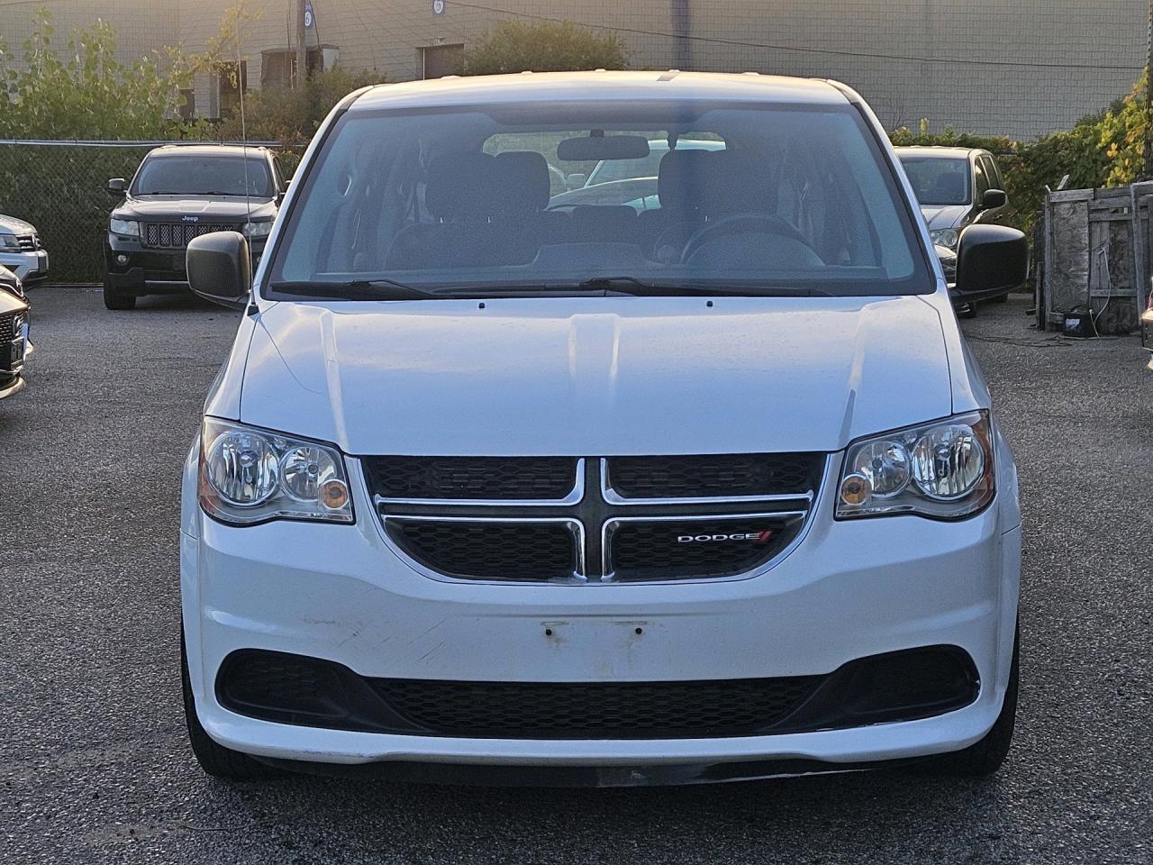 2016 Dodge Grand Caravan CANADA VALUE PACKAGE Photo