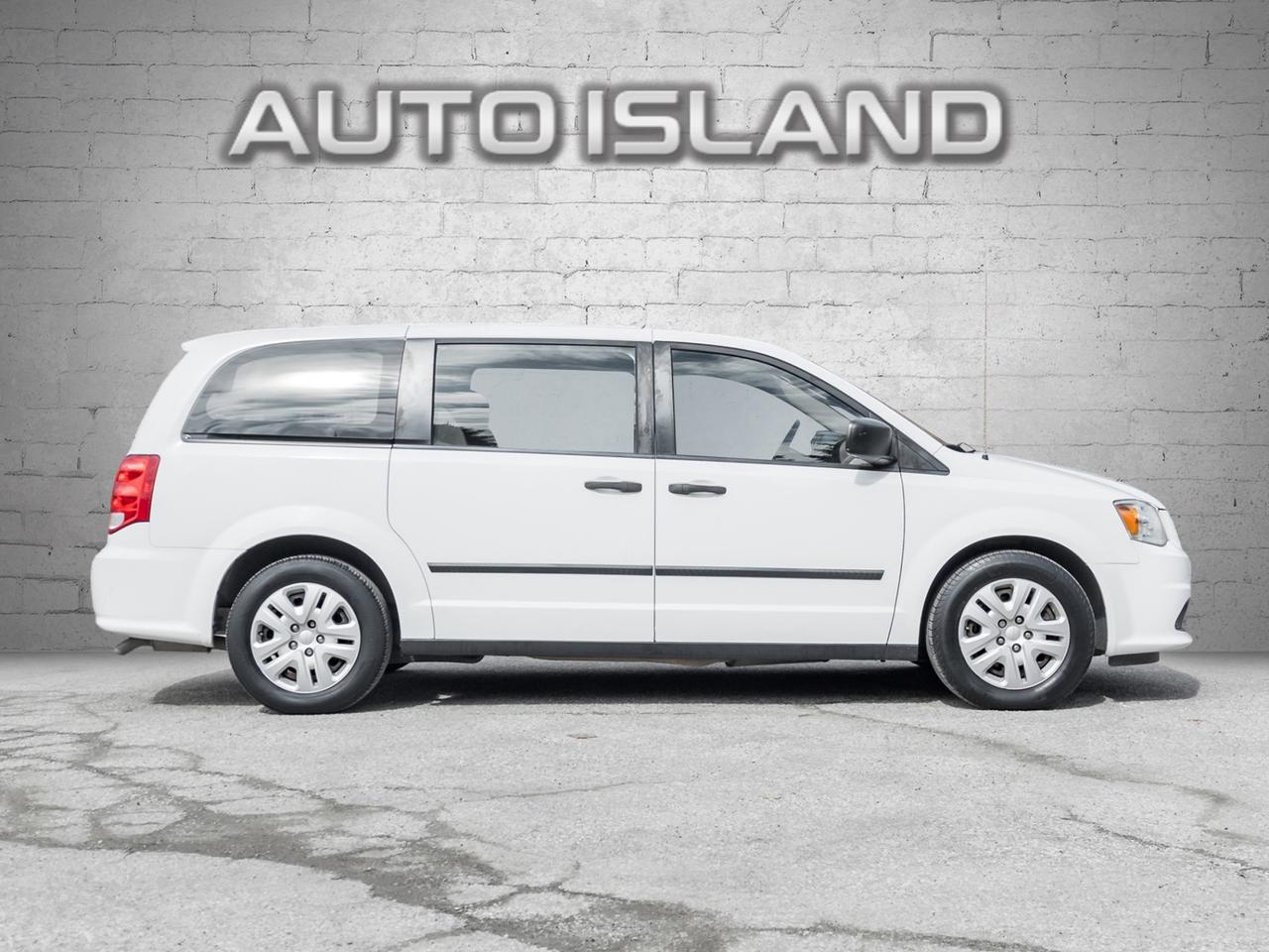 2016 Dodge Grand Caravan CANADA VALUE PACKAGE Photo