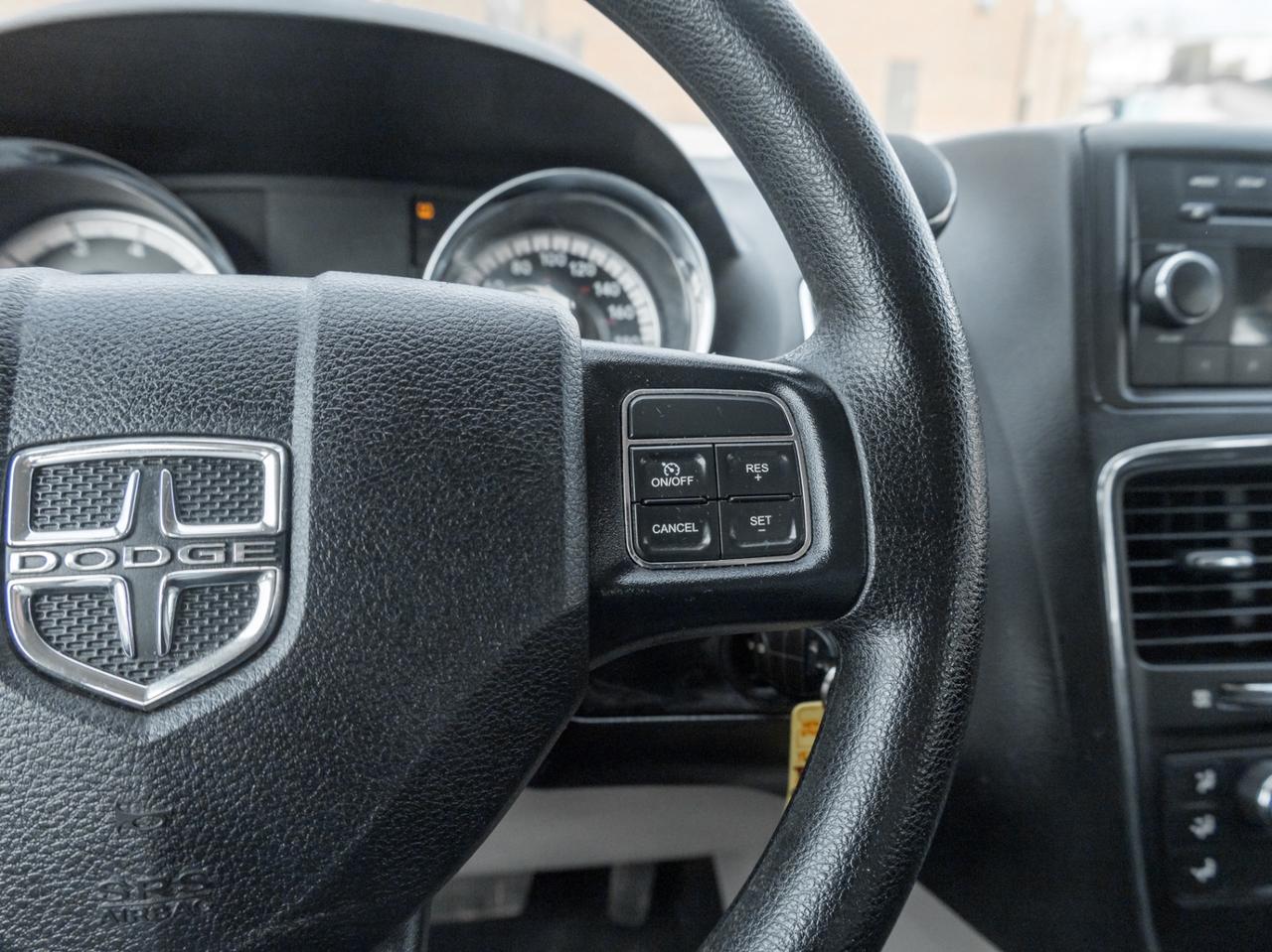 2016 Dodge Grand Caravan CANADA VALUE PACKAGE Photo