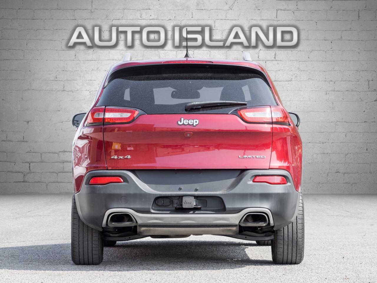 2016 Jeep Cherokee 4WD Limited Photo