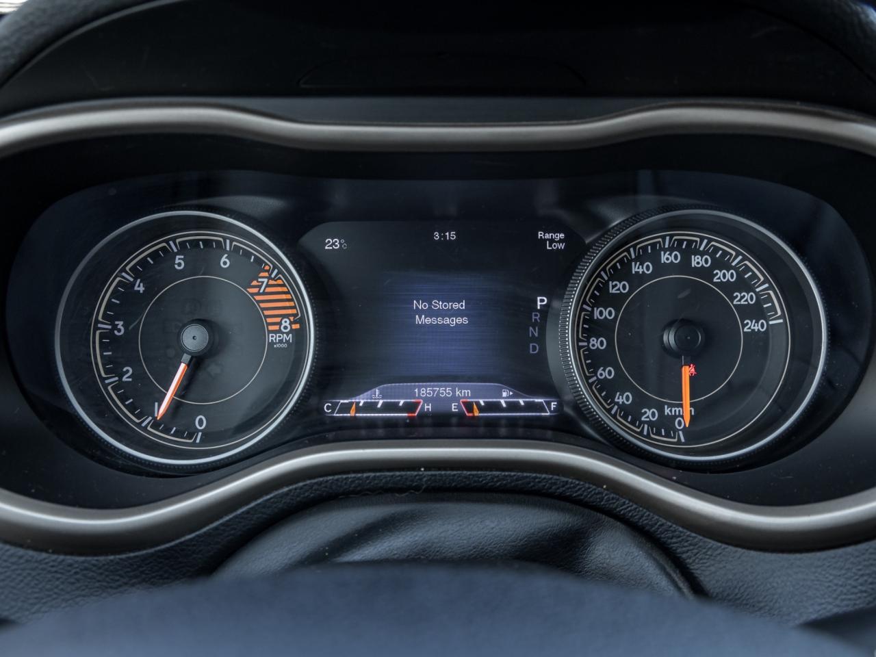 2016 Jeep Cherokee 4WD Limited Photo