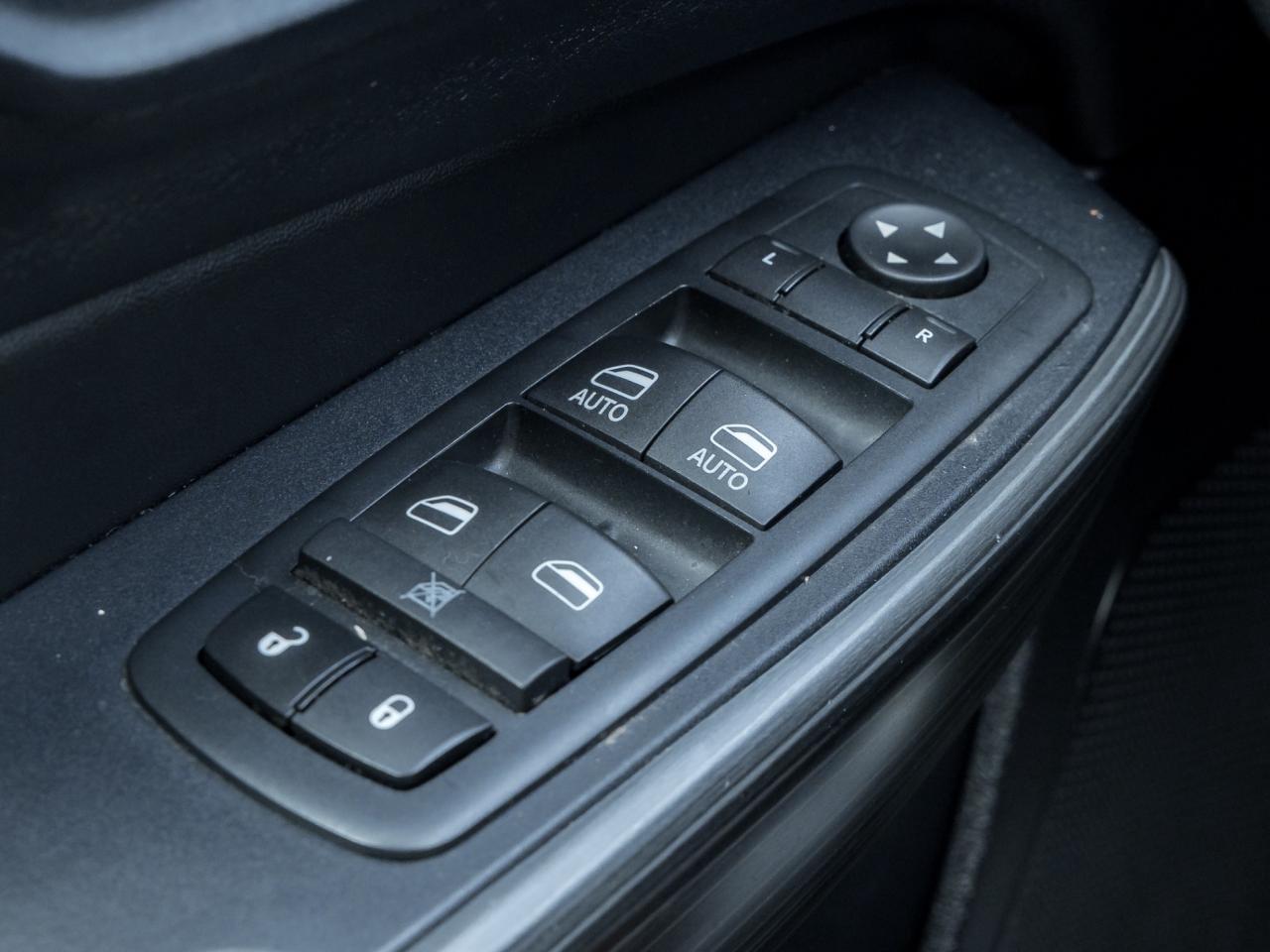 2016 Jeep Cherokee 4WD Limited Photo