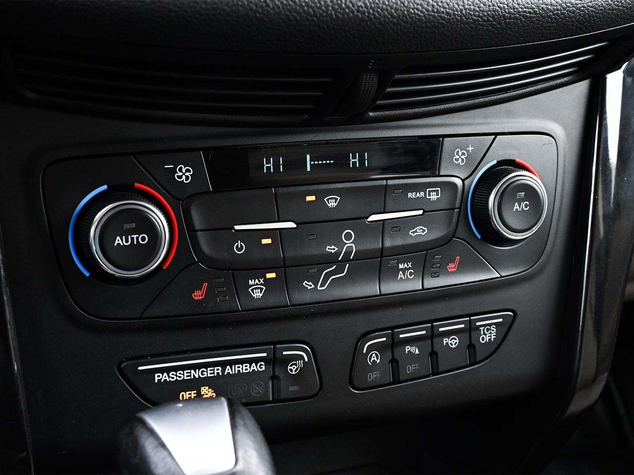 2017 Ford Escape Titanium 4x4 ~Nav ~Cam ~Heated Leather ~Moonroof Photo