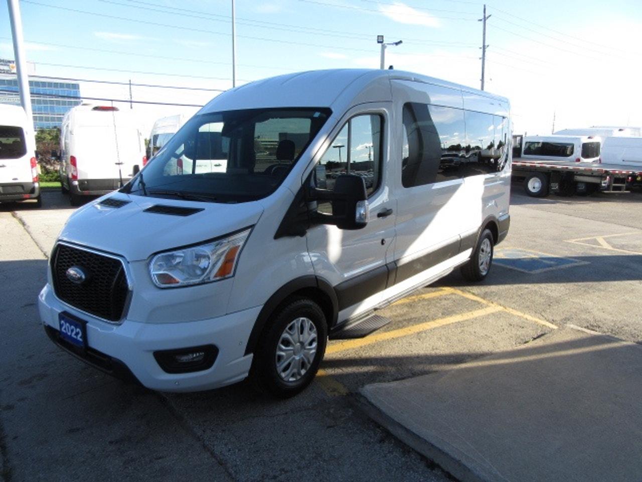 2022 Ford Transit Cargo Van T-350 GAS XLT MEDIUM ROOF 15 PASS VAN Photo
