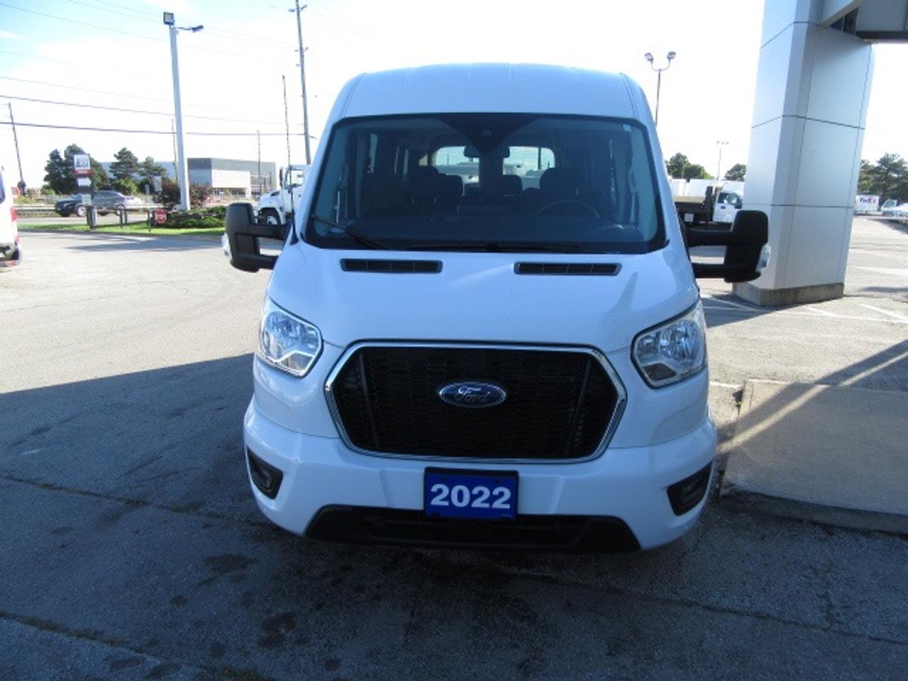 2022 Ford Transit Cargo Van T-350 GAS XLT MEDIUM ROOF 15 PASS VAN Photo