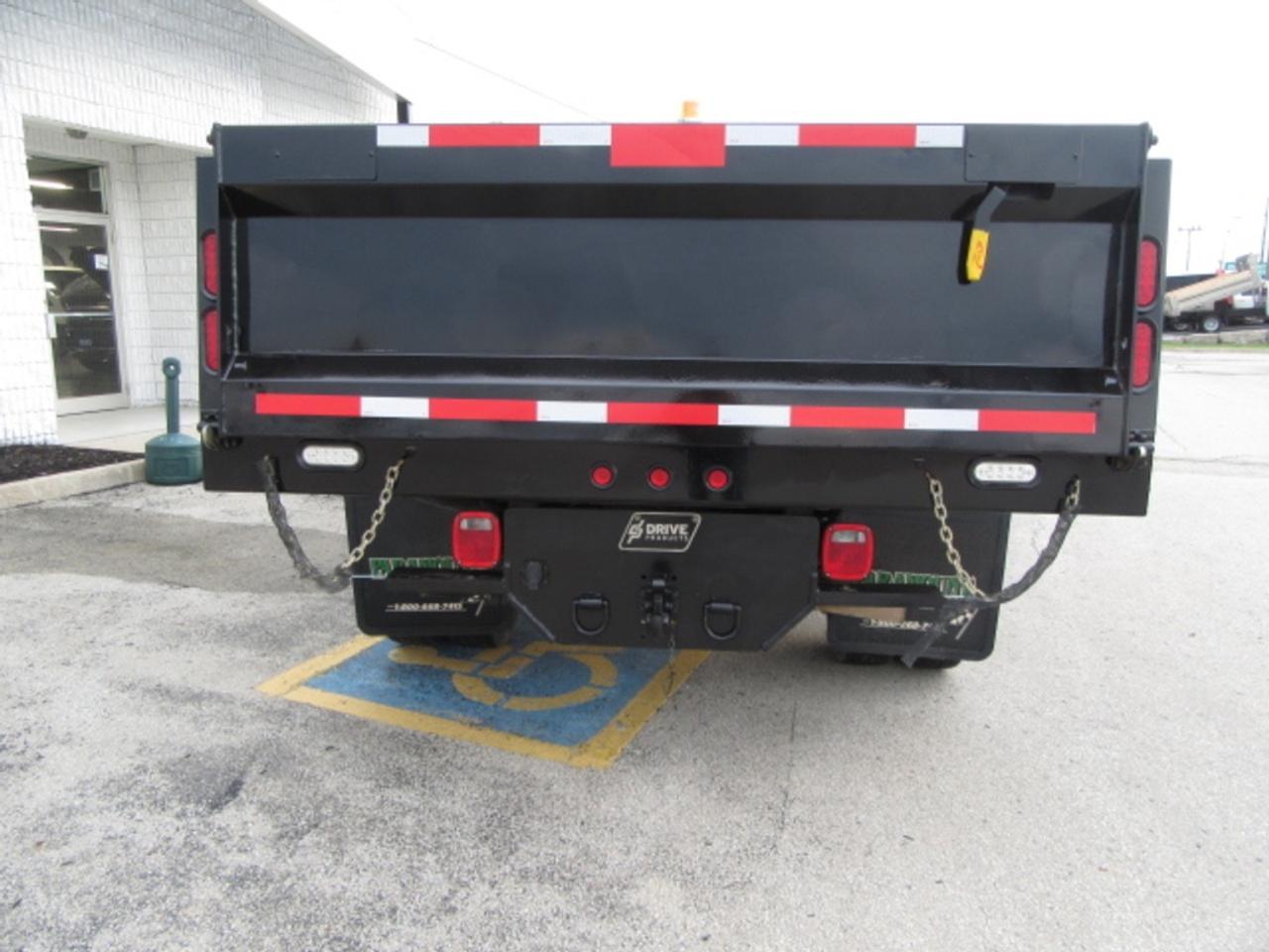 2022 RAM 5500 HD Chassis GAS AUTO 2WD WITH 13FT DUMP BOX & CROSS TOOL BOX Photo