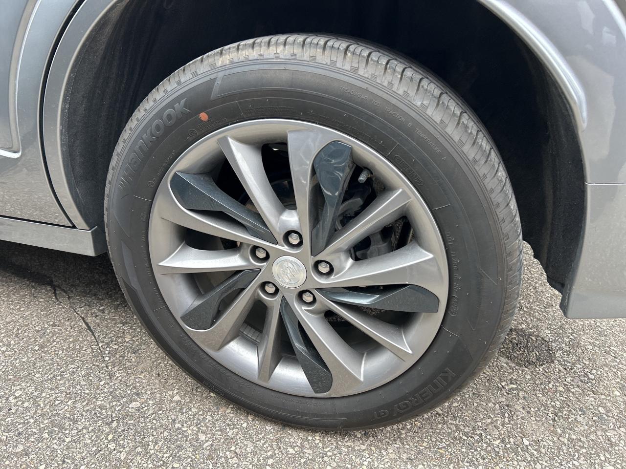 2023 Buick Encore GX REMOTE START, AWD, HEATED SEATS, CLEAN CARFAX! Photo