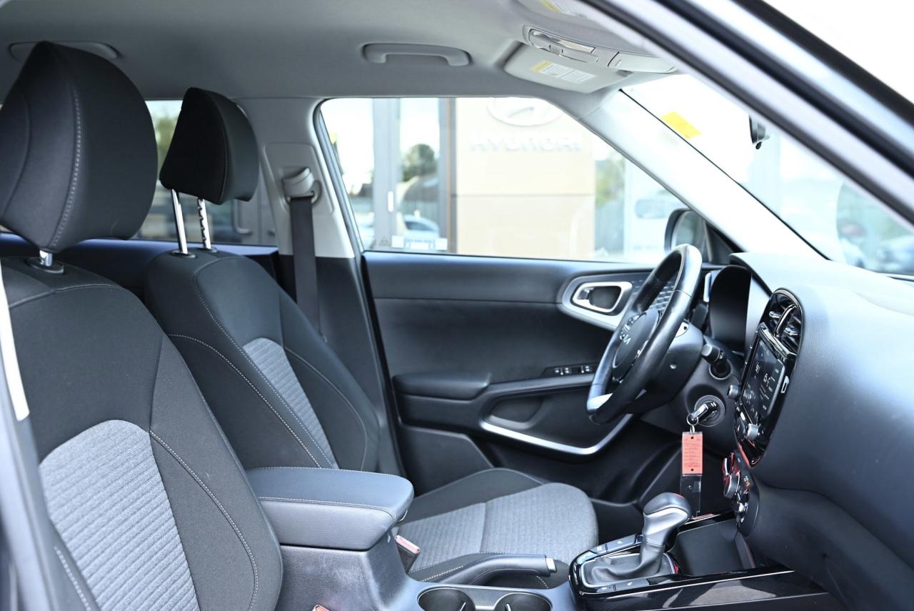 2023 Kia Soul EX 1Owner/ Only 13000 kilo WOW! Photo4