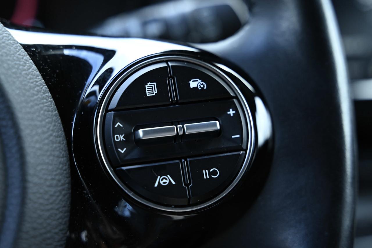 2023 Kia Soul EX 1Owner/ Only 13000 kilo WOW! Photo