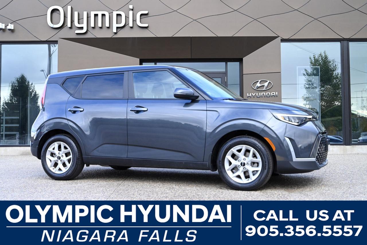 2023 Kia Soul EX 1Owner/ Only 13000 kilo, Power options, Great o Photo0
