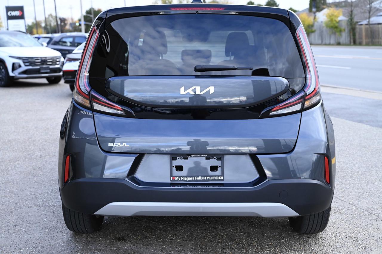 2023 Kia Soul EX 1Owner/ Only 13000 kilo, Power options, Great o Photo3