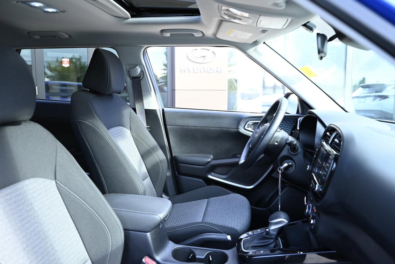 2023 Kia Soul EX+ 1-owner/ ONLY 11,000 kilo WOW!! Photo