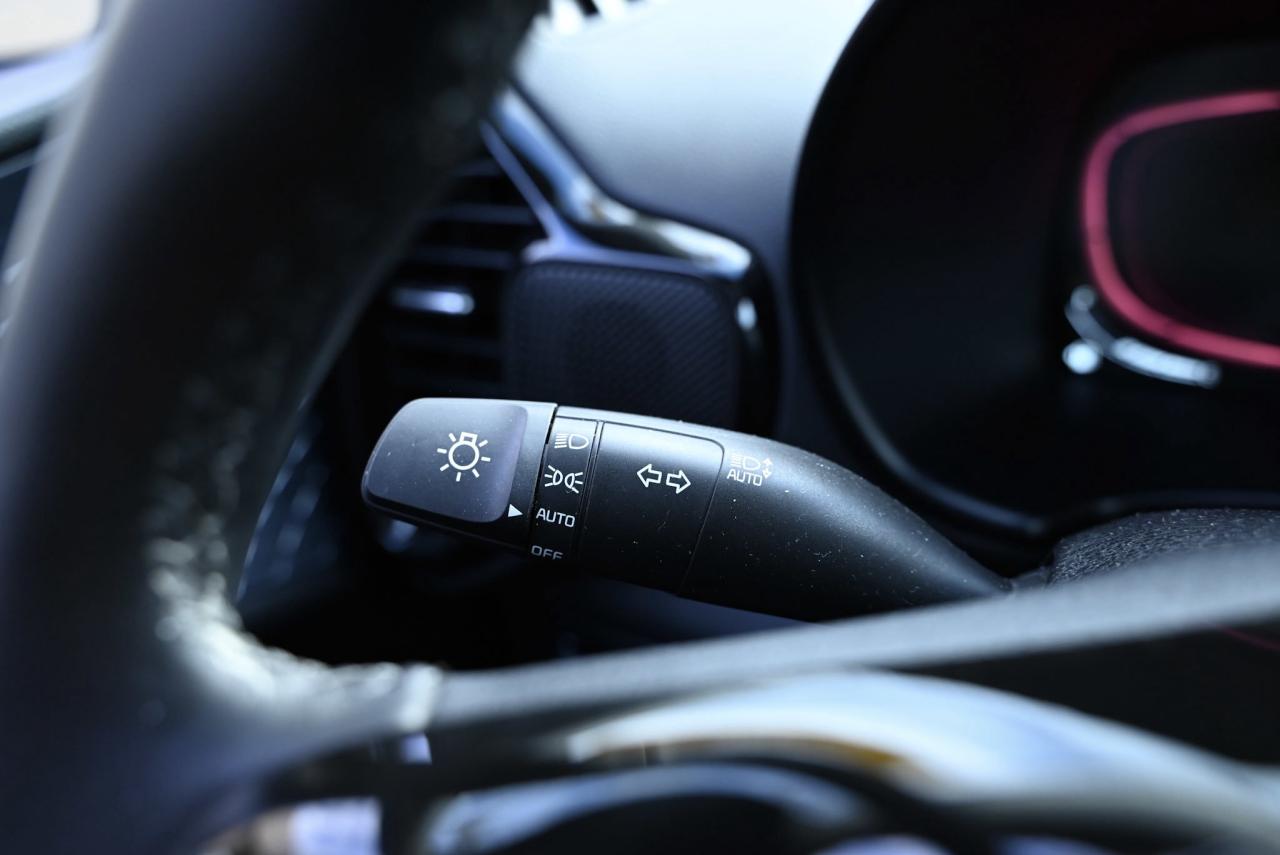 2023 Kia Soul EX+ 1-owner/ ONLY 11,000 kilo WOW!! Photo