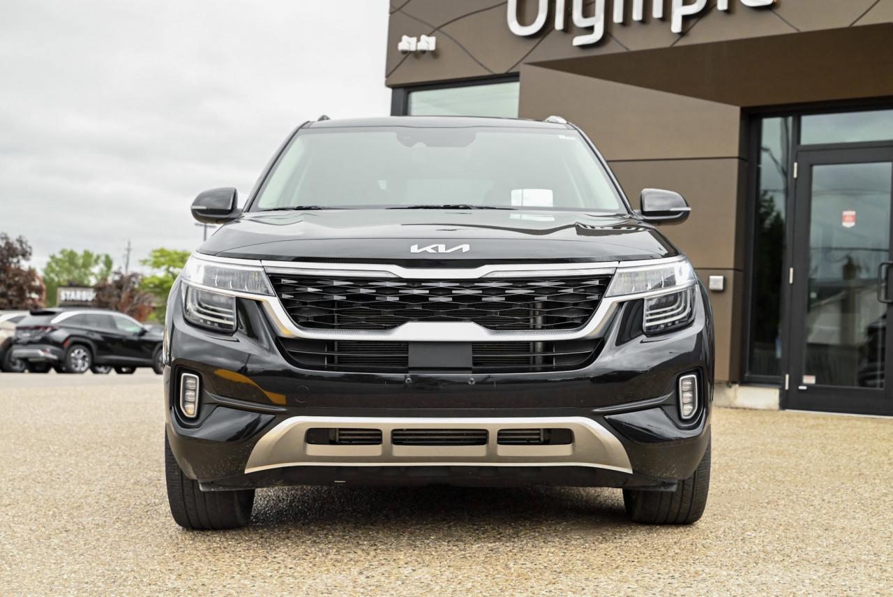 2023 Kia Seltos SX Turbo/ LEATHER/ HEATED/COOLED SEATS/ POWER SEAT Photo