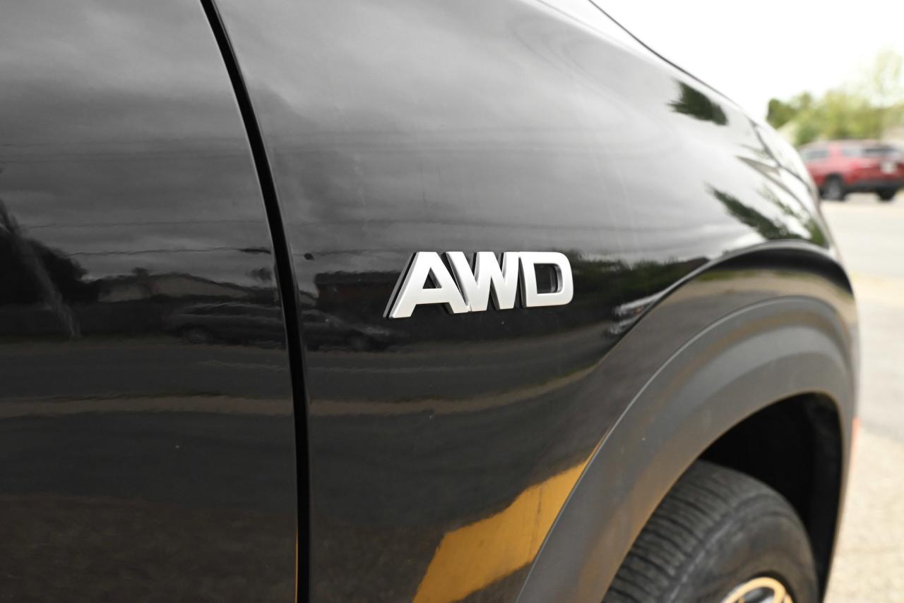 2023 Kia Seltos SX Turbo/ LEATHER/ HEATED/COOLED SEATS/ POWER SEAT Photo