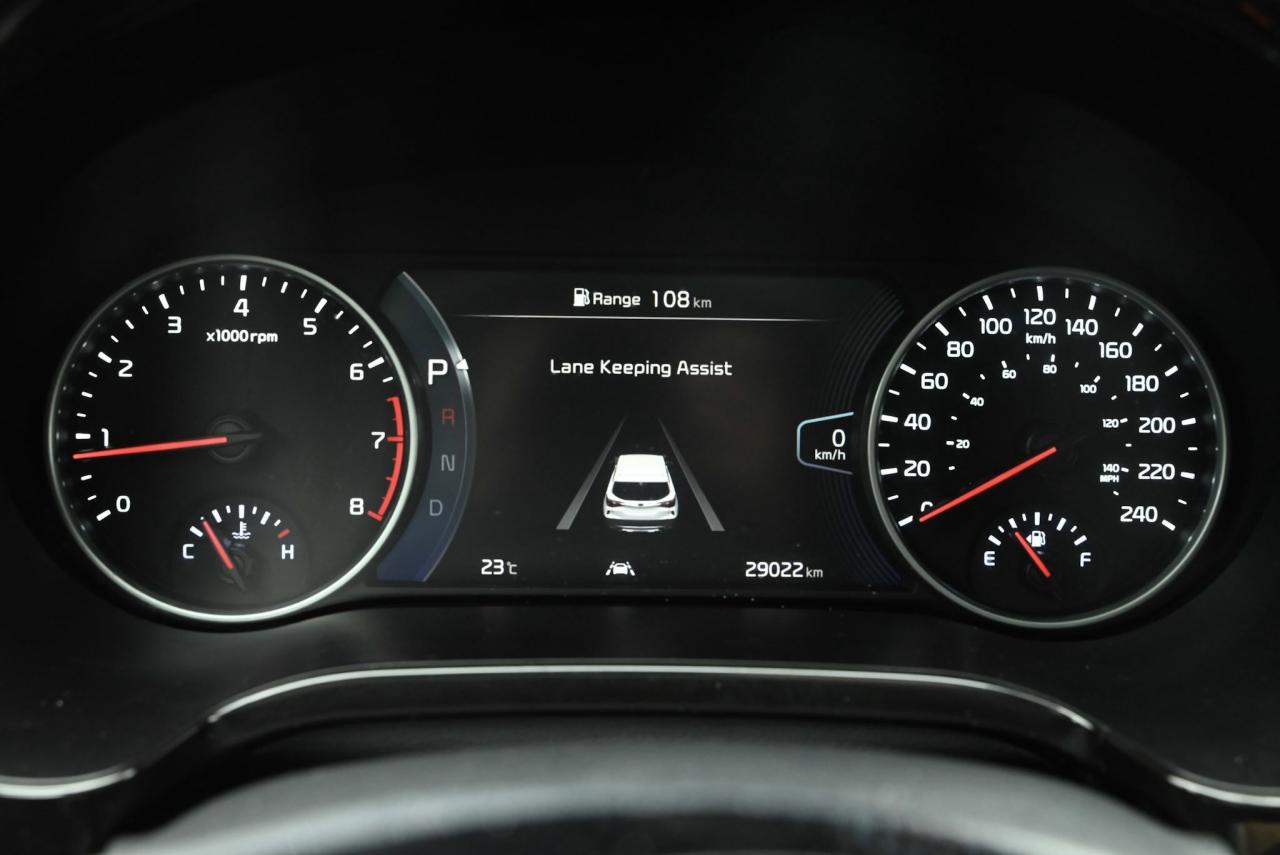 2023 Kia Seltos SX Turbo/ LEATHER/ HEATED/COOLED SEATS/ POWER SEAT Photo