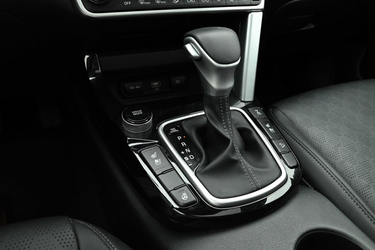 2023 Kia Seltos SX Turbo/ LEATHER/ HEATED/COOLED SEATS/ POWER SEAT Photo