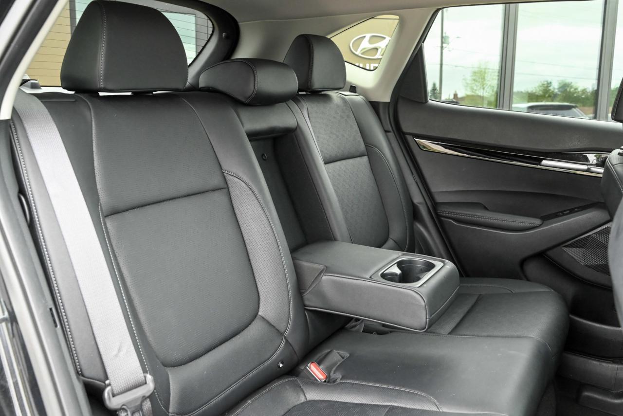 2023 Kia Seltos SX Turbo/ LEATHER/ HEATED/COOLED SEATS/ POWER SEAT Photo
