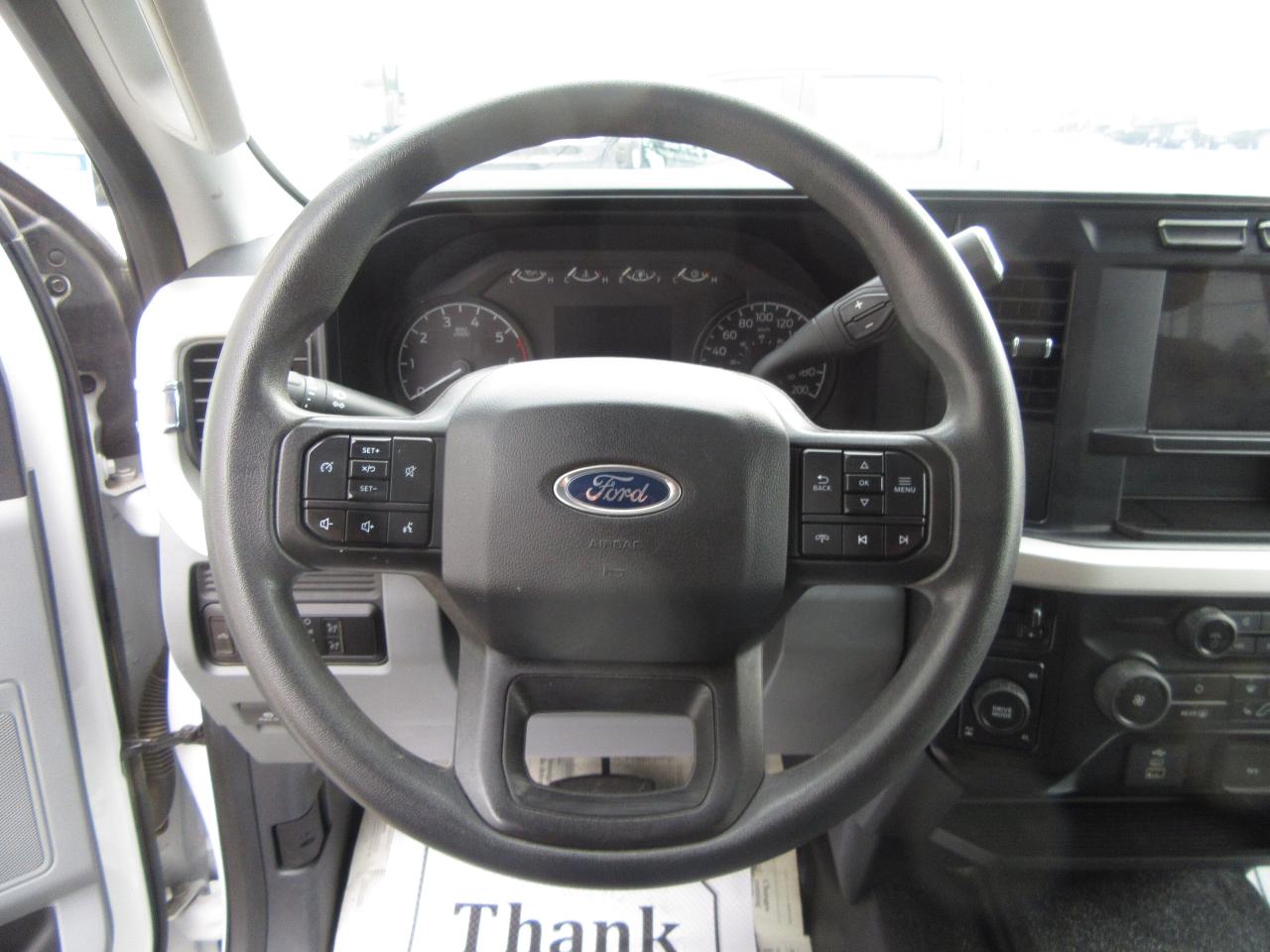 2024 Ford F-350 CREW CAB XLT 4X4 8FT LONG BOX Photo4